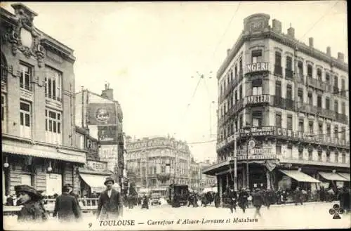 Ak Toulouse Haute Garonne, Carrefour d'Alsace Lorraine et Matabiau, Straßenansicht, Geschäfte