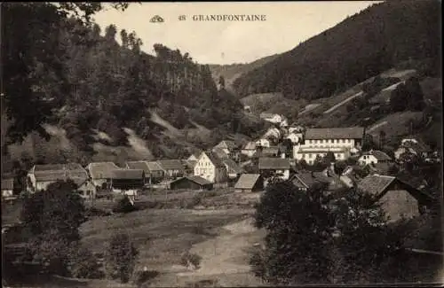 Ak Grandfontaine Michelbrunn Elsass Bas Rhin, Wohnhäuser im Tal, Waldhänge