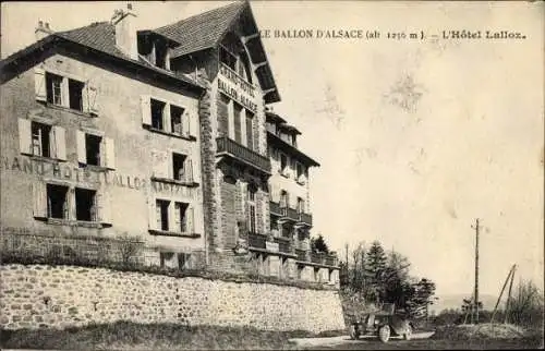 Ak Le Ballon d'Alsace Haut Rhin, Elsässer Belchen, Grand Hotel Lalloz, Auto
