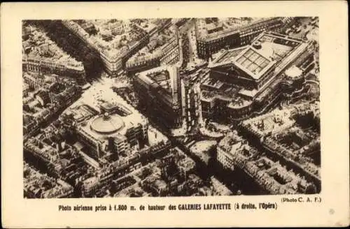 Ak Paris, Galeries Lafayette, Fliegeraufnahme, Straßenpartien und Gebäude