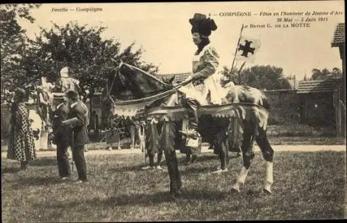 Ak Compiègne Oise, Fetes en l'honneur de Jeanne d'Arc 1911, Le Baron G. de la Motte, histor. Kostüme