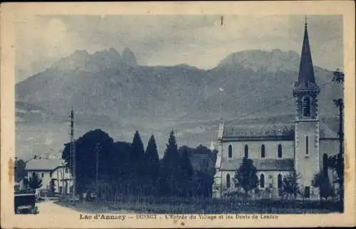 Ak Duingt Lac d'Annecy Haute Savoie, L'Entree du Village et les Dent de Lenfon, Kirche