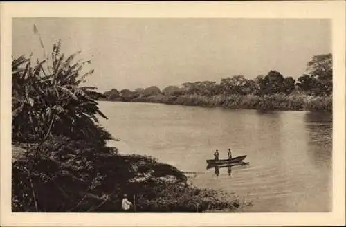 Ak Madagaskar, Sur la Mahajamba, Flusspartie, Ruderboot