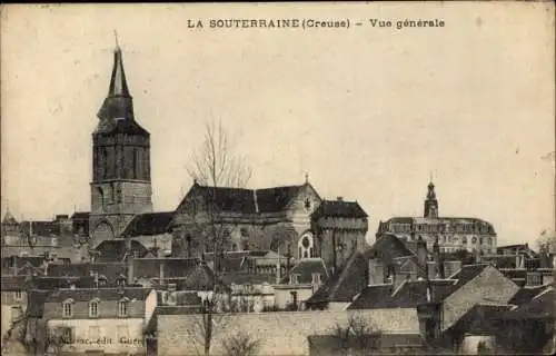 Ak La Souterraine Creuse, Vue générale, Blick auf Stadt und Kirche