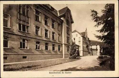 Ak Saales Saal Elsass Bas Rhin, Straßenpartie mit Blick auf das Sanatorium