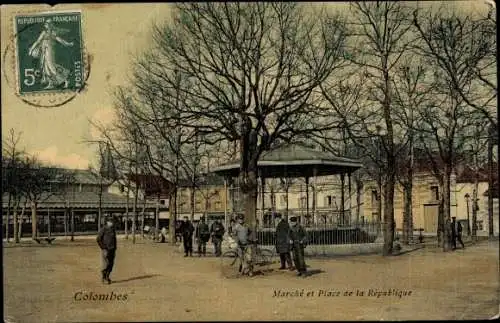 Ak Colombes Hauts de Seine, Marché et Place de la Republique, Pavillon, Passanten