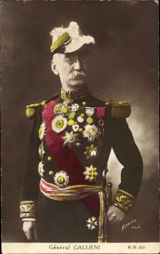 Ak General Joseph Gallieni in Uniform, Orden, Abzeichen, Französischer Heerführer