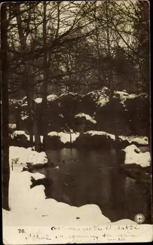 Ak Frankreich, Uferpartie im Winter, Schneelandschaft