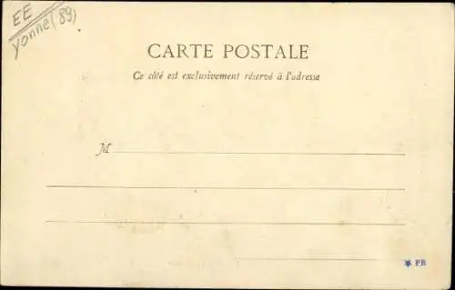 Ak Villeneuve sur Yonne, Arrivée d'un Regiment d'Artillerie