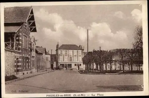 Ak Presles en Brie Seine et Marne, La Place