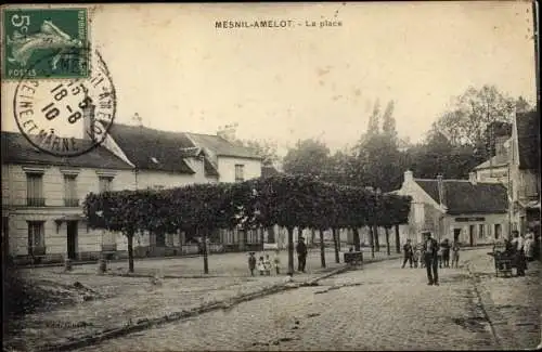 Ak Mesnil-Amelot Seine-et-Marne, Blick auf den Platz