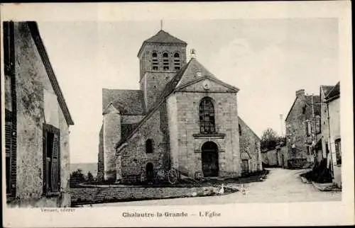 Ak Chalautre-la-Grande Seine et Marne, L'Eglise