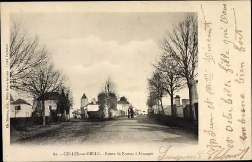 Ak Celles sur Belle Deux Sevres, Route de Nantes a Limoges