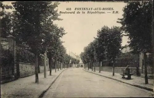 Ak Fontenay aux Roses Hauts de Seine, Boulevard de la Republique