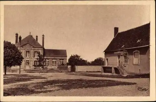 Ak Ternay Loir et Cher, La Mairie et la Poste