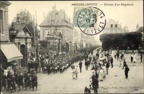 Ak Maisons Laffitte Yvelines, Arrivee d'un Regiment