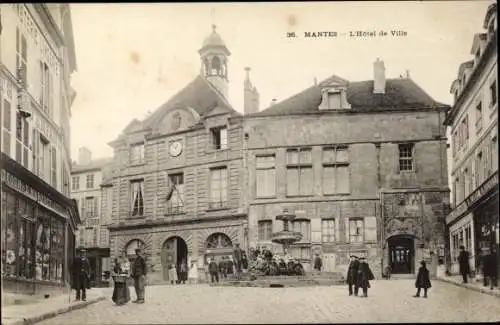 Ak Mantes Yvelines, L'Hotel de Ville