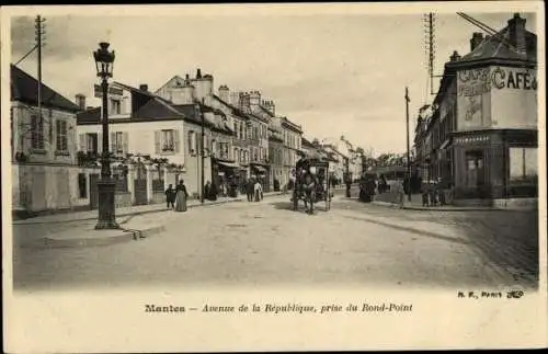 Ak Mantes Yvelines, Avenue de la Republique, prise du Rond Point
