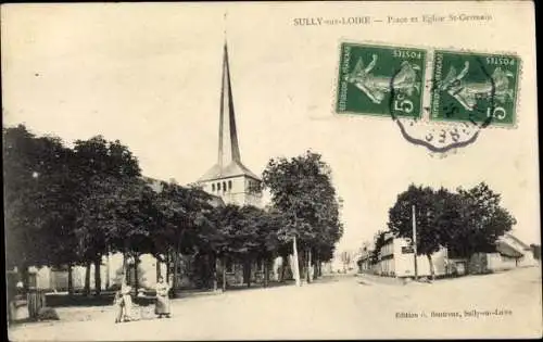 Ak Sully sur Loire Loiret, Place et Eglise St. Germain