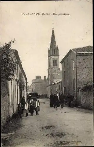 Ak Loublande Deux Sèvres, Rue principale, Eglise