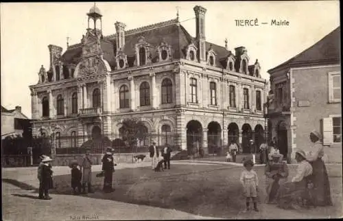 Ak Tiercé Maine et Loire, La Mairie