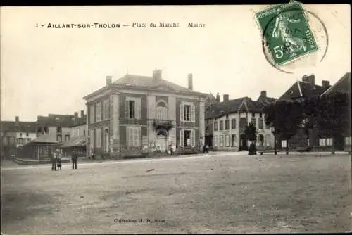 Ak Aillant sur Tholon Yonne, Place du Marche