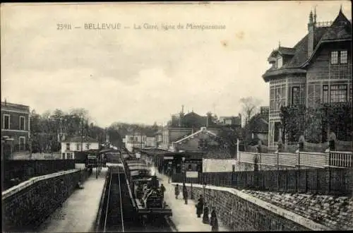 Ak Bellevue Meudon Hauts de Seine, La Gare ligne de Montparnasse