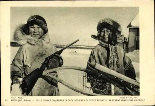 Ak Alaska, Zwei junge Eskimos, die von den Jesuitenpatres katechisiert wurden