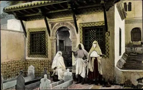 Ak Algerien, Gräber in einer Moschee, verschleierte Frauen