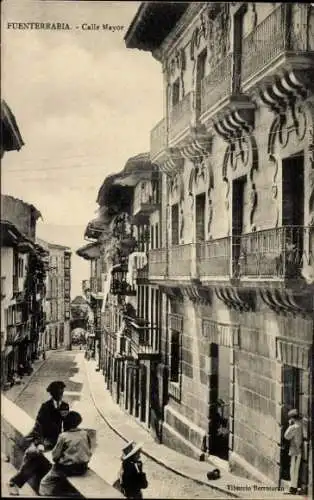 Ak Fuenterrabia Baskenland, Calle Mayor, Straßenansicht