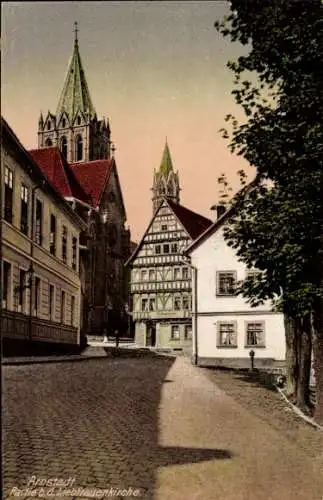 Ak Arnstadt in Thüringen, Partie bei der Liebfrauenkirche