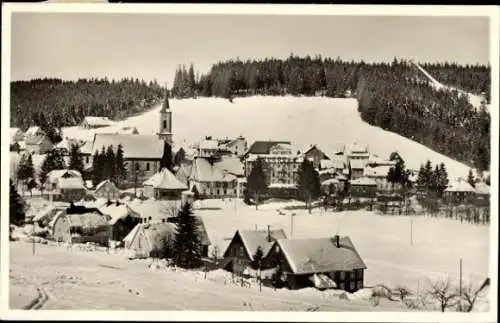 Ak Schönwald im Schwarzwald Baden, Teilansicht, Kirche, Winteransicht