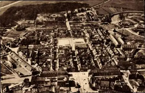 Ak Saarlouis im Saarland, Luftaufnahme