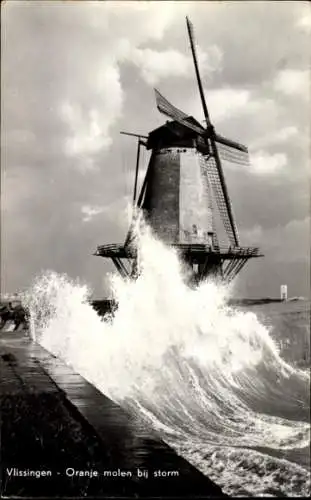 Ak Vlissingen Zeeland Niederlande, Oranje-Mühle bei Sturm