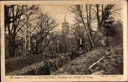 Ak-Krieg 1914-1915, Les Tranchees am Rande eines Dorfes