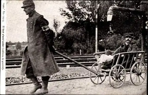 Ak Französische Soldaten, Verwundeter Soldat, Sanitäter, I. WK