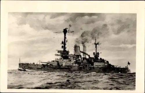 Foto Ak Deutsches Kriegsschiff auf See