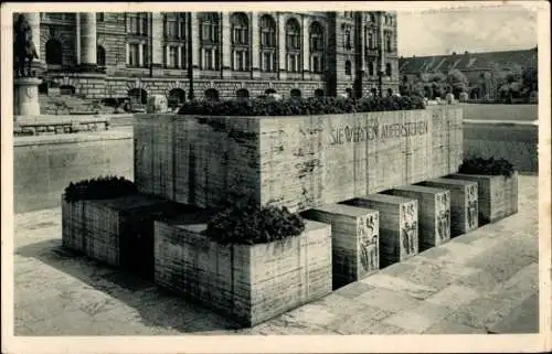 Ak München Bayern, Denkmal für die im Weltkrieg gefallenen Soldaten, Kriegerdenkmal im Hofgarten