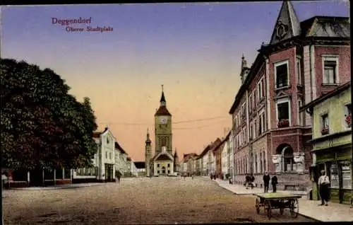 Ak Deggendorf im Bayerischen Wald Niederbayern, Oberer Stadtplatz