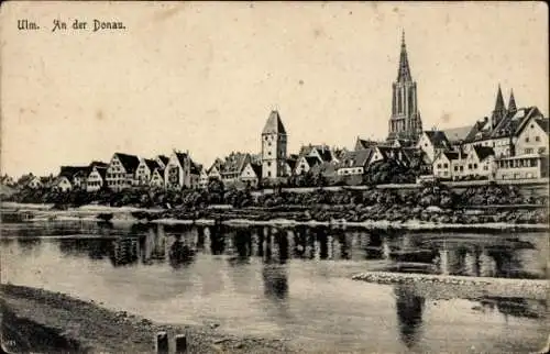 Ak Ulm Donau, Teilansicht vom Ort, Kirche, Fluss