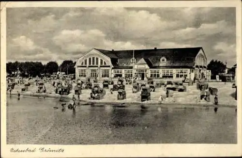 Ak Ostseebad Grömitz in Holstein, Strand, Strandkörbe