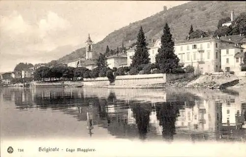 Ak Belgirate Lago Maggiore Piemonte, Seeblick zum Ort, Kirchturm