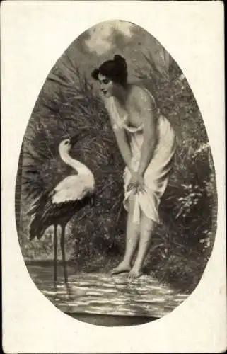 Ak Frau im Unterkleid mit Storch
