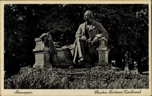 Ak Neuruppin in Brandenburg, Theodor-Fontane-Denkmal