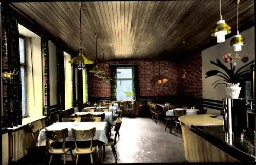 Ak Glashütte im Ludwigsthal Lemberg in der Pfalz, Gasthaus und Pension Greiner, Innenansicht