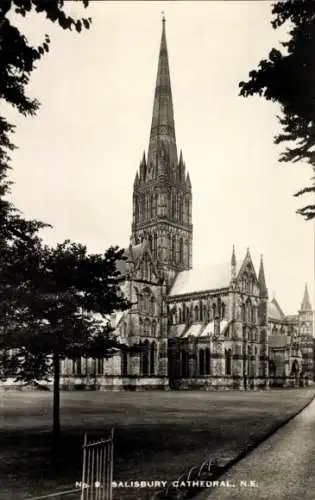 Ak Salisbury Südwestengland, Kathedrale