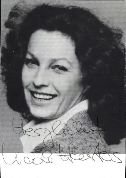 Foto Ak Schauspielerin Nicole Heesters, Portrait, Autogramm