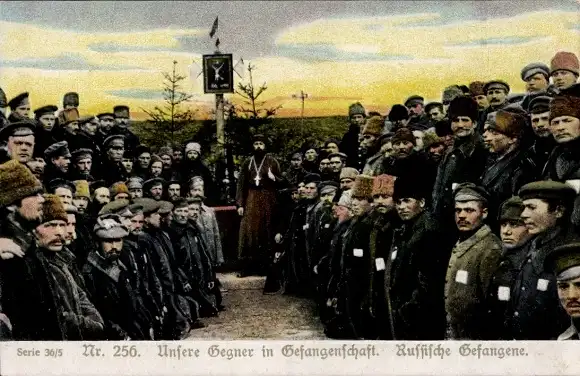 Ak Gegner in Gefangenschaft, russische Kriegsgefangene, Gottesdienst, Messe, Priester, 1. WK