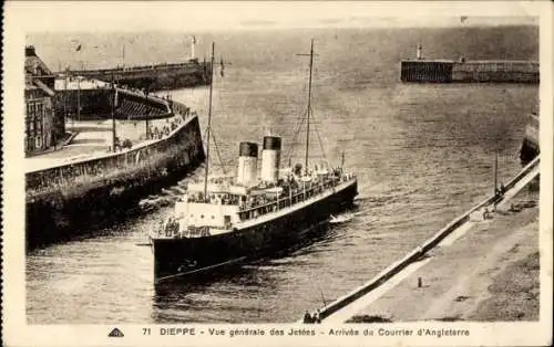 Ak Dieppe Seine Maritime, Hafen, Kurierschiff aus England