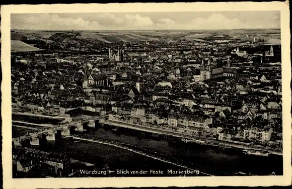 Ak Würzburg am Main Unterfranken, Blick von der Feste Marienberg